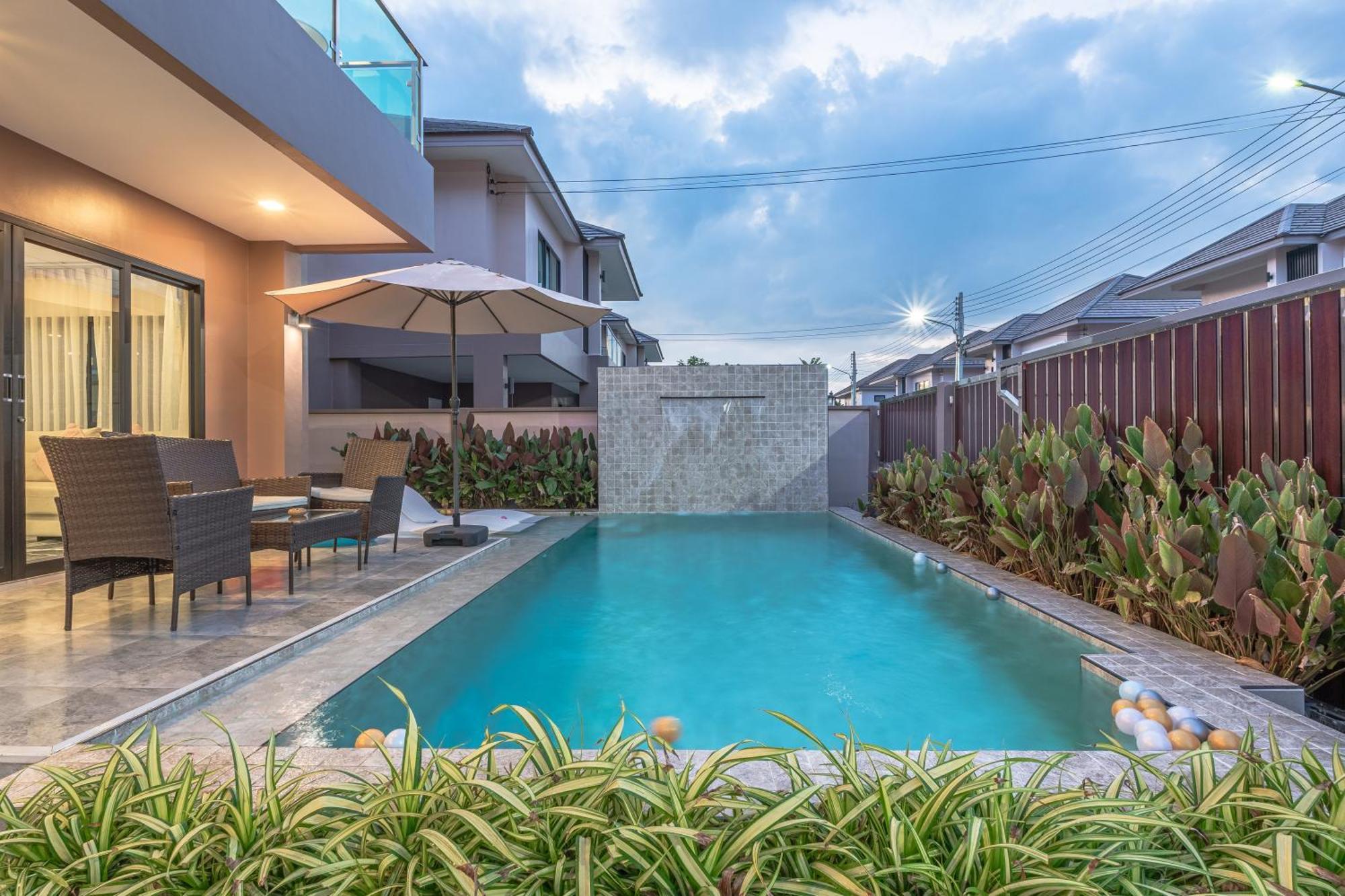 Southern Peak Pool Villa Huay Yai Pattaya Ban Huai Yai Exterior foto